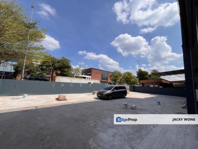 Warehouse for rent in Seksyen U3, Shah Alam