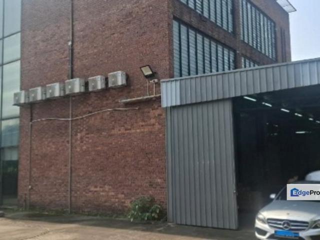 Warehouse for rent in Petaling, Alam Impian