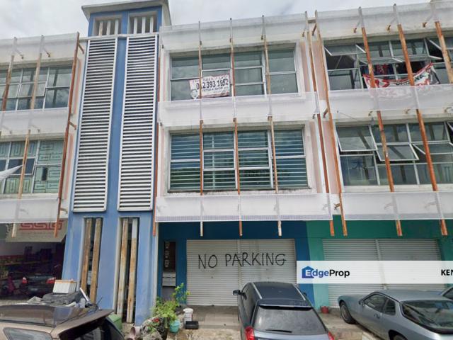 Shop for sale in Petaling, Alam Impian
