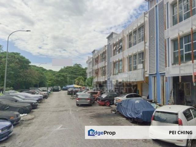 Shop for sale in Petaling, Alam Impian
