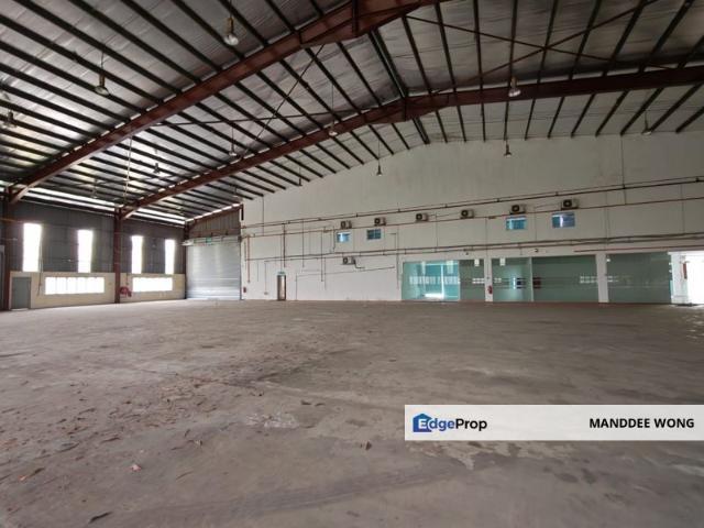 Warehouse for rent in Petaling, Alam Impian