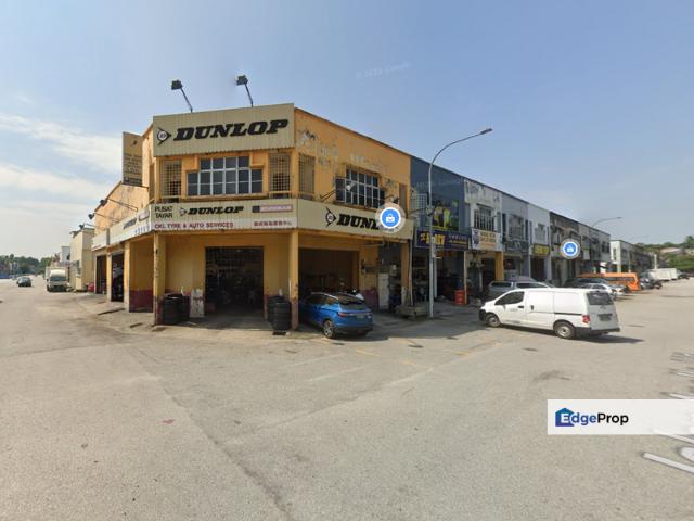 Warehouse for rent in Petaling, Alam Impian