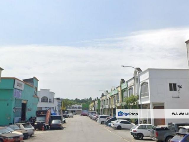 Warehouse for sale in Petaling, Alam Impian