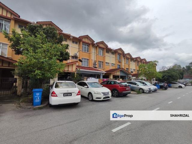 House for sale in Seksyen 13, Shah Alam