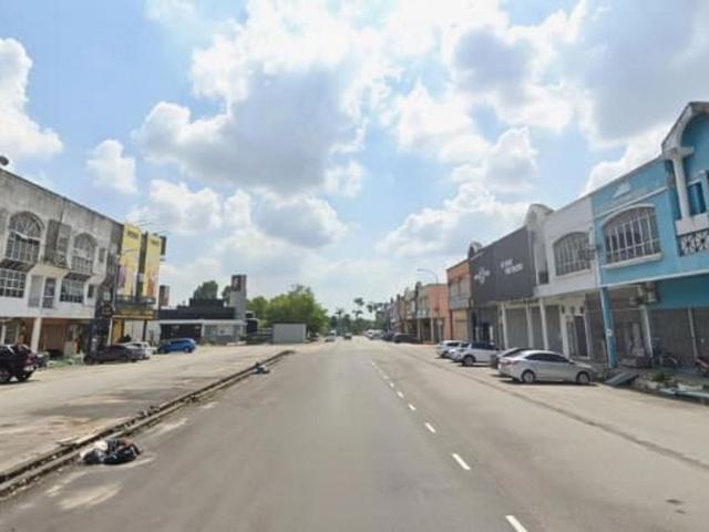 Warehouse for rent in Petaling, Alam Impian