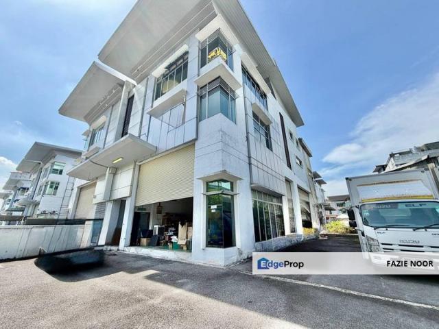 Warehouse for sale in Bukit Jelutong, Shah Alam