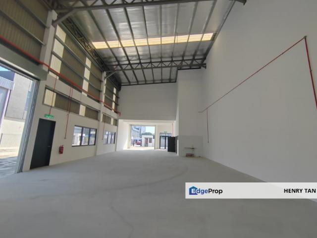 Warehouse for sale in Petaling, Alam Impian