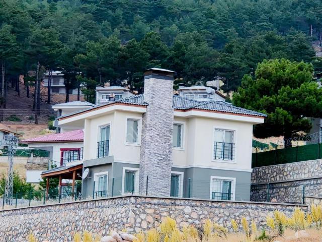 Yeni Konacık, Pozantı içerisinde satılık Villa