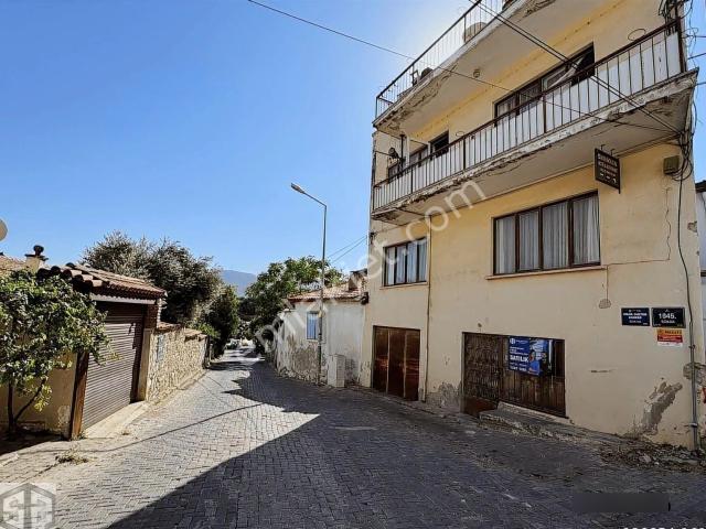 Selçuk, İzmir içerisinde satılık mülk