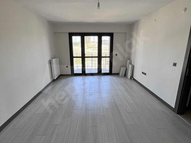Kemer Mahallesi, Esenler içerisinde satılık mülk