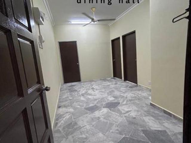 Apartment for sale in Langat, Selangor