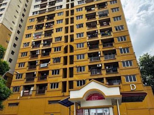 Apartment for sale in Petaling, Damansara Damai