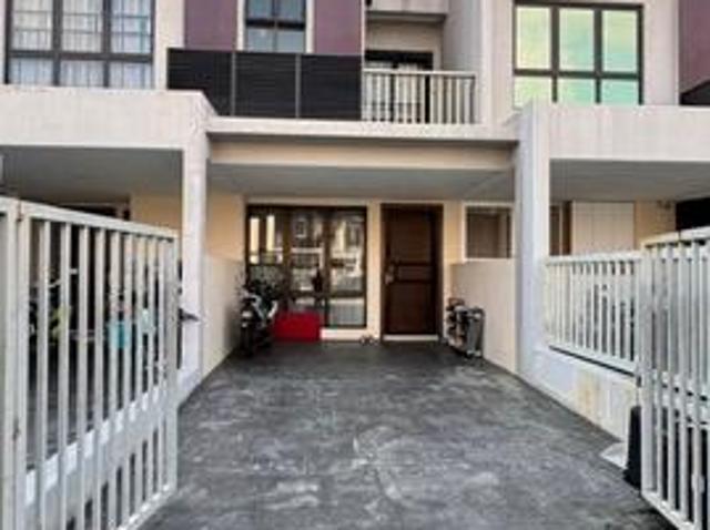 Bungalow for sale in Kajang, Langat