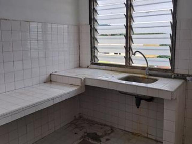 Flat for sale in Kajang, Langat