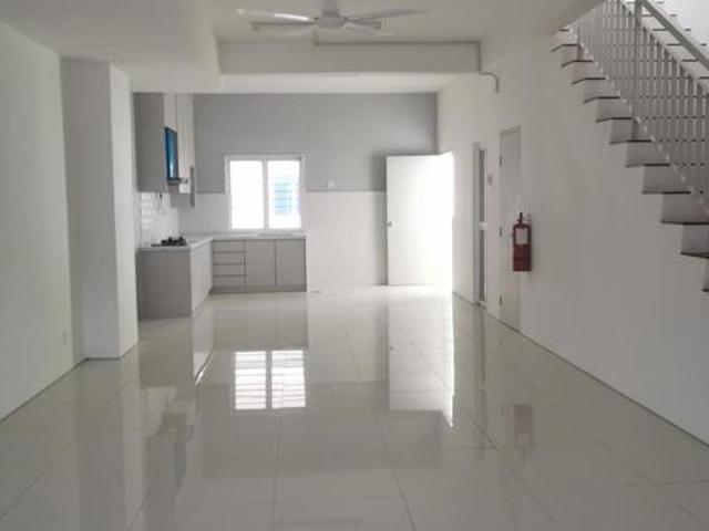Terraced House for sale in Tanjong Sepat, Selangor