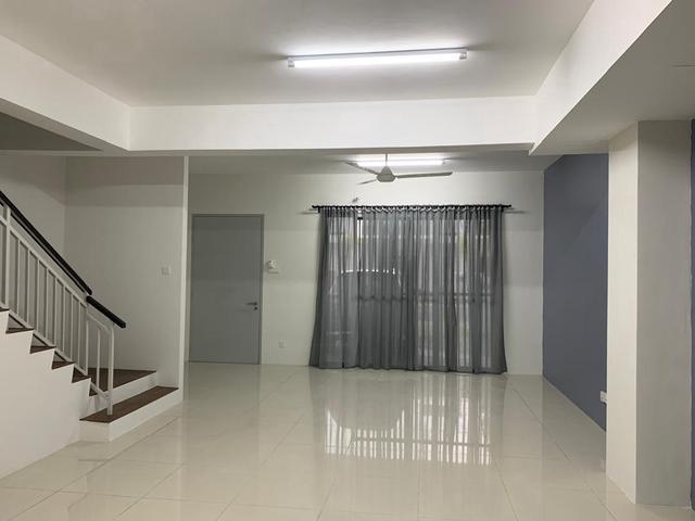 Terraced House for sale in Tanjong Sepat, Selangor