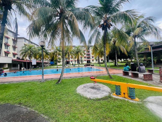 Apartment for sale in Petaling, Damansara Damai