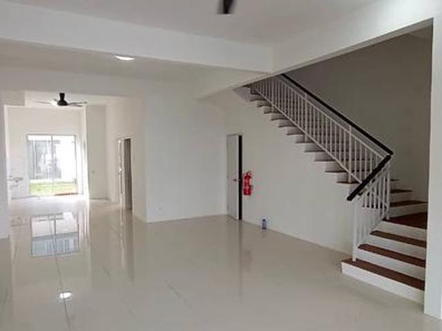 Terraced House for rent in Tanjong Sepat, Selangor