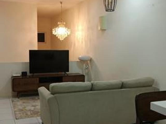 Townhouse for rent in Tanjong Sepat, Selangor