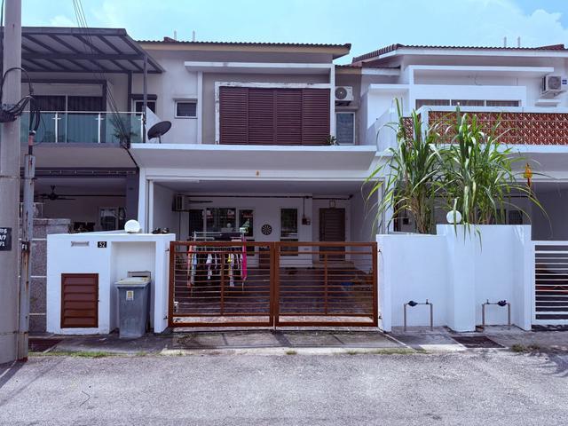 Terraced House for sale in Jenjarom, Selangor