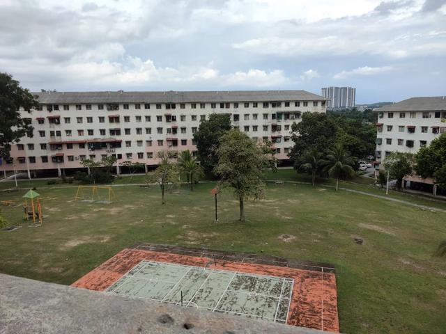 Apartment for sale in Kajang, Langat