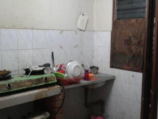 Flat for sale in Petaling, Damansara Damai