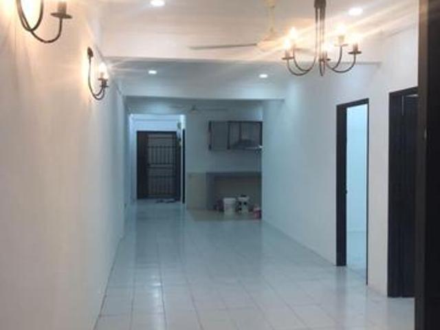 Apartment for sale in Petaling, Subang Jaya