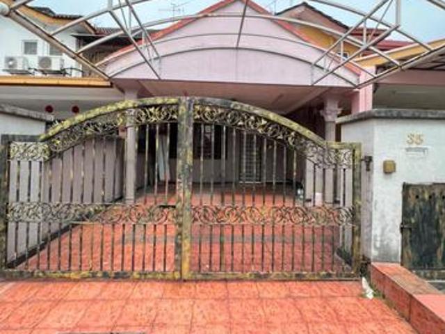 Terraced House for sale in Petaling, Subang Jaya