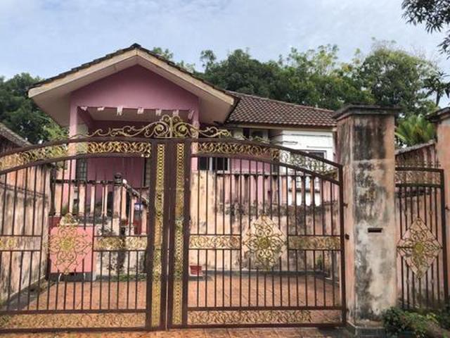 Bungalow for sale in Serendah, Selangor