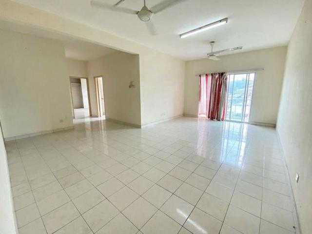Condominium for sale in Petaling, Subang Jaya