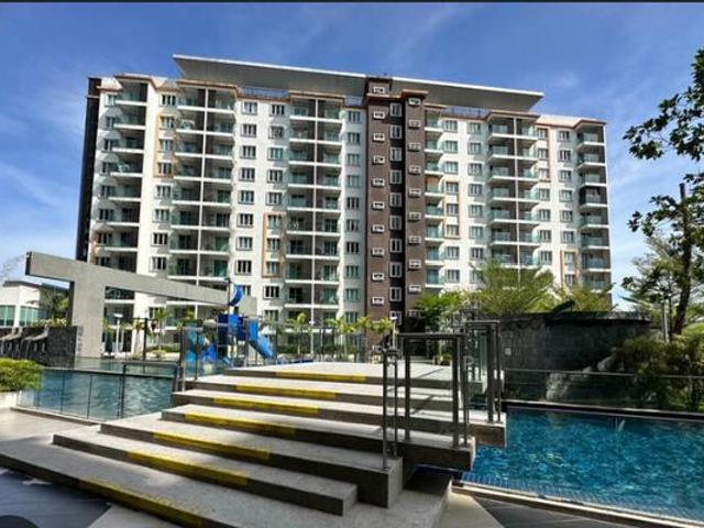Condominium for sale in Petaling, Alam Impian