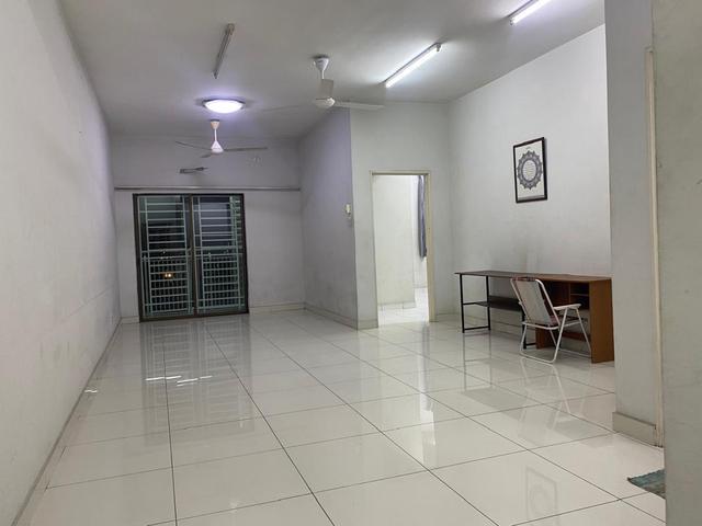 Condominium for rent in Petaling, Alam Impian
