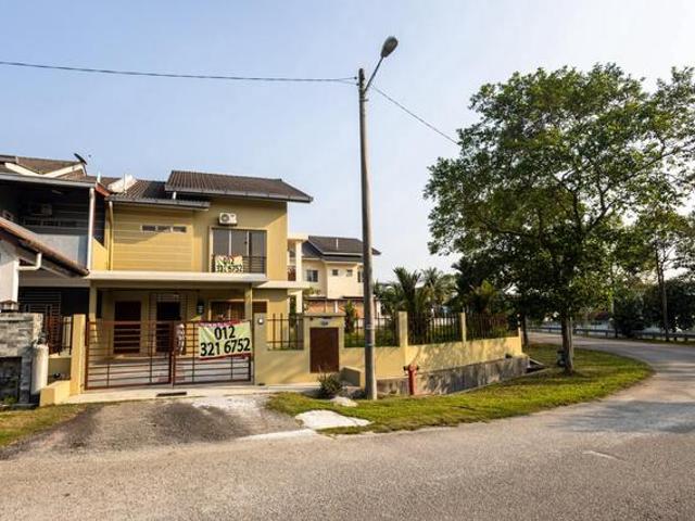 Terraced House for rent in Petaling, Alam Impian