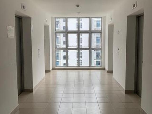 Apartment for rent in Tanjong Sepat, Selangor