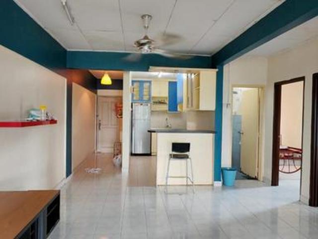 Apartment for sale in Petaling, Damansara Damai