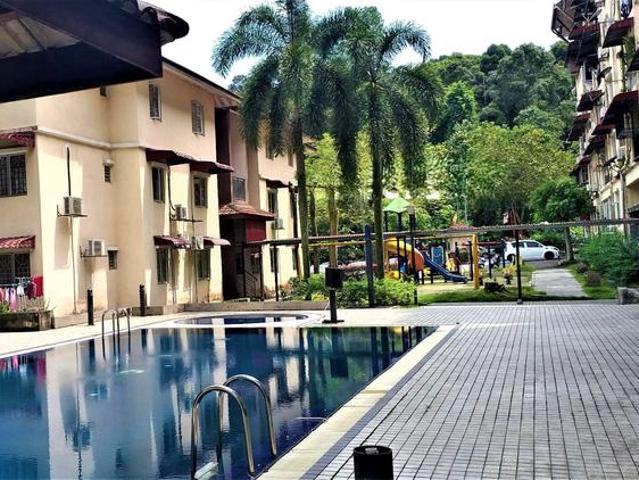 Apartment for sale in Petaling, Damansara Damai
