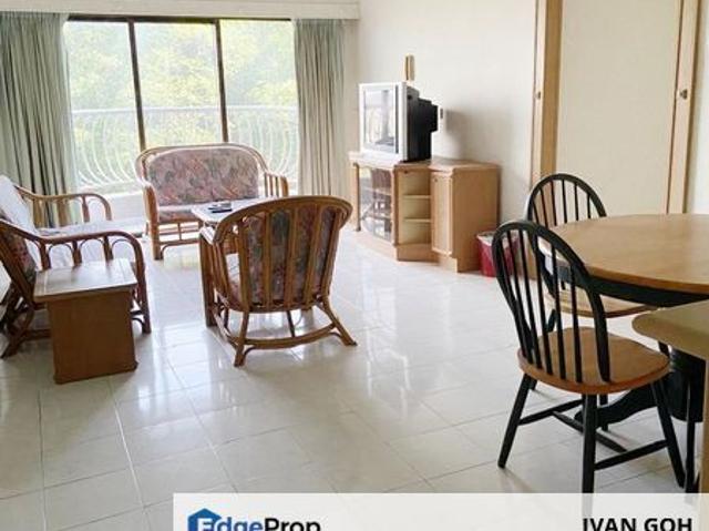 Condominium for sale in Malaka