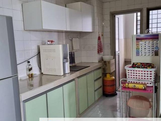 Condominium for sale in Malaka