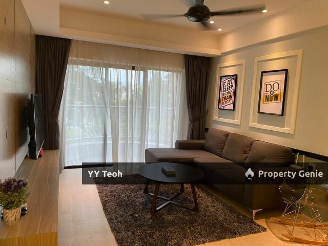 Condominium for sale in Malaka