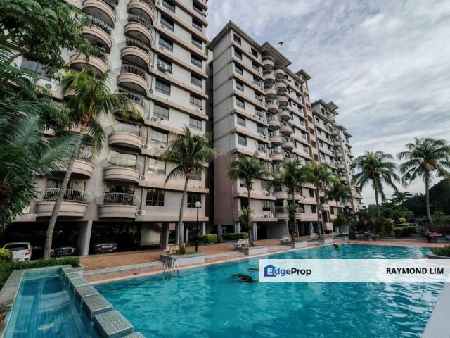 Condominium for sale in Malaka