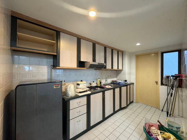 Condominium for sale in Malaka