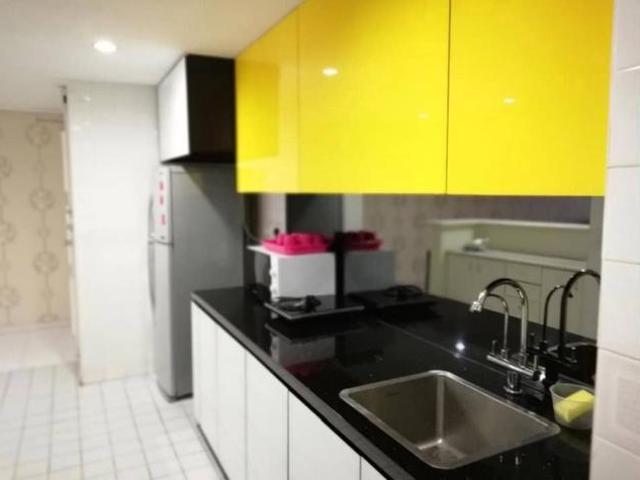 Condominium for sale in Malaka