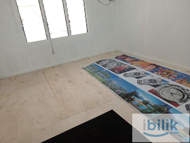 Room for rent in Selayang, Selangor