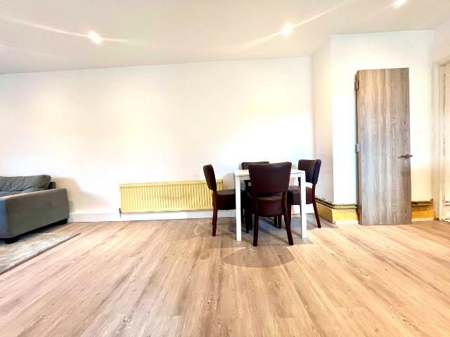 Apartment for rent in Hendon Central, The Hyde