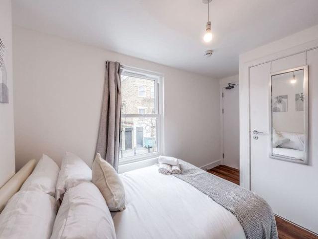 Studio for rent in Denmark Hill, Greater London