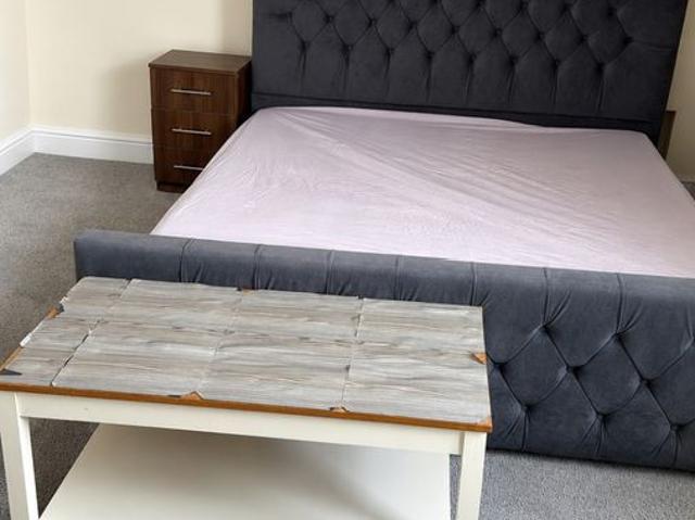Studio for rent in West Yorkshire