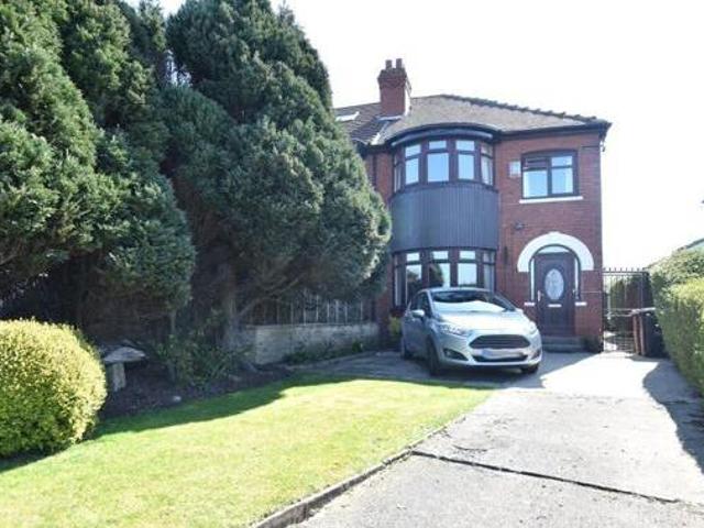 House for sale in Austhorpe, West Yorkshire