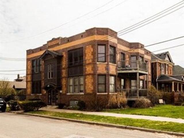 Condo for sale in Detroit
