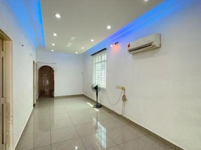 Terraced House for sale in Georgetown, Penang