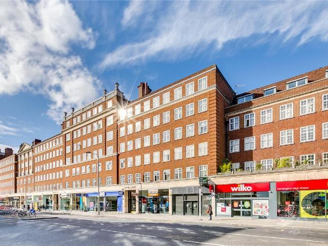 Apartment for rent in Kensington, Greater London